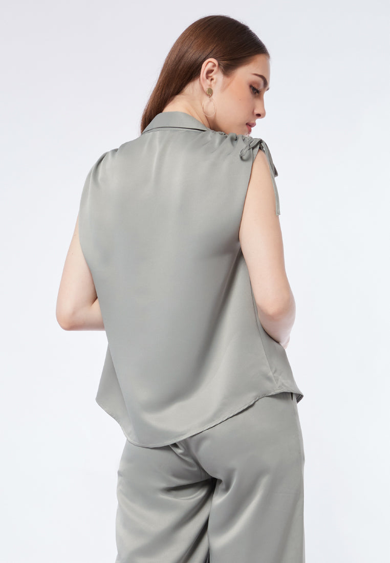 Sleeveless Blouse with Drawstring
