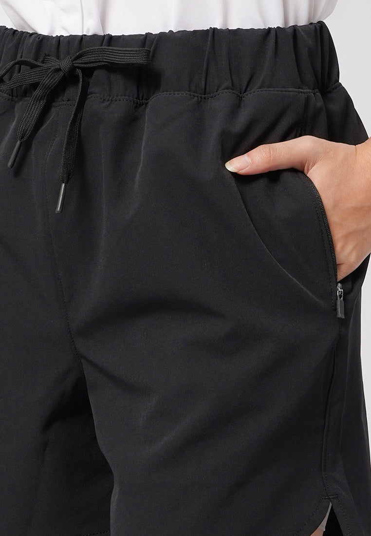 4" High Rise Train Shorts Black