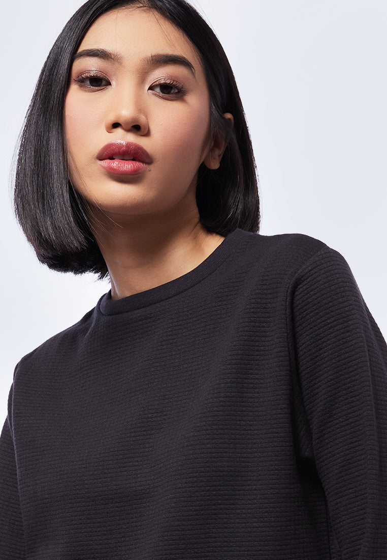 Long Sleeve Textured Sweatshirt