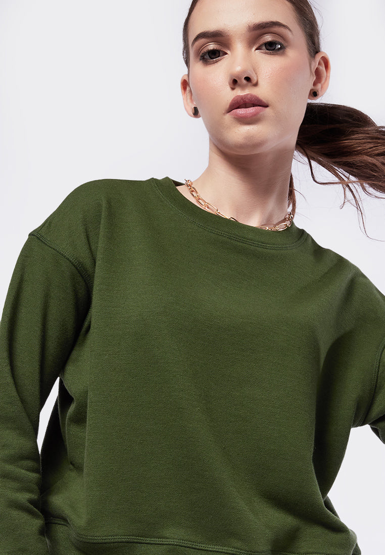 Long Sleeve Basic Crop Sweatshirt