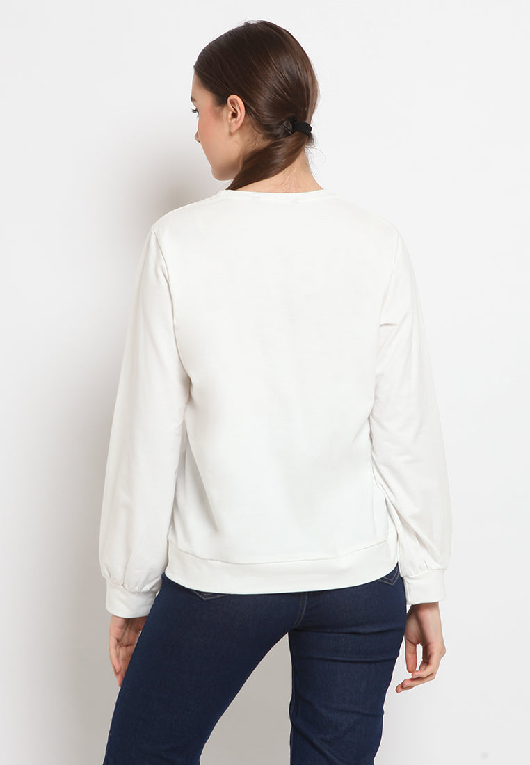 Graphic long sleeve sweatshirt