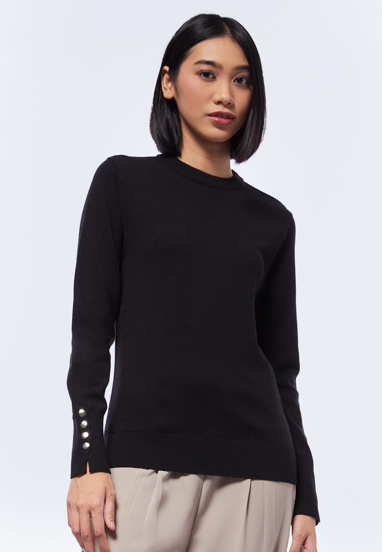 Long Sleeve Knit Top with Button Details