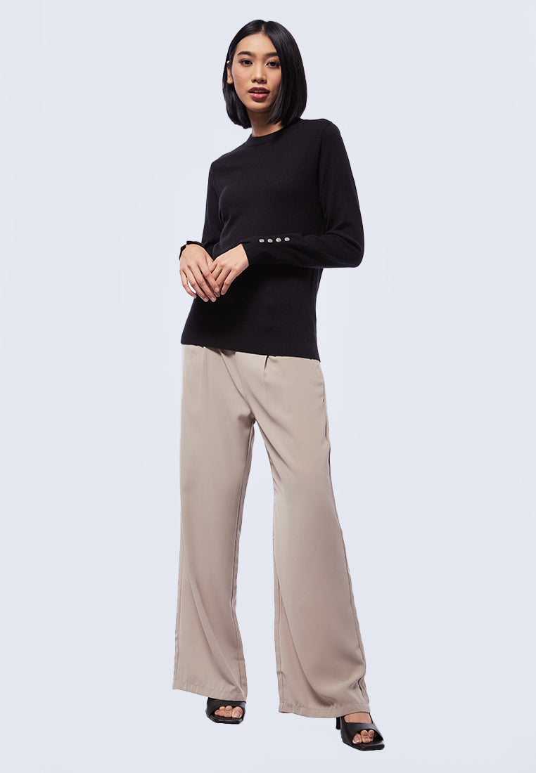Long Sleeve Knit Top with Button Details