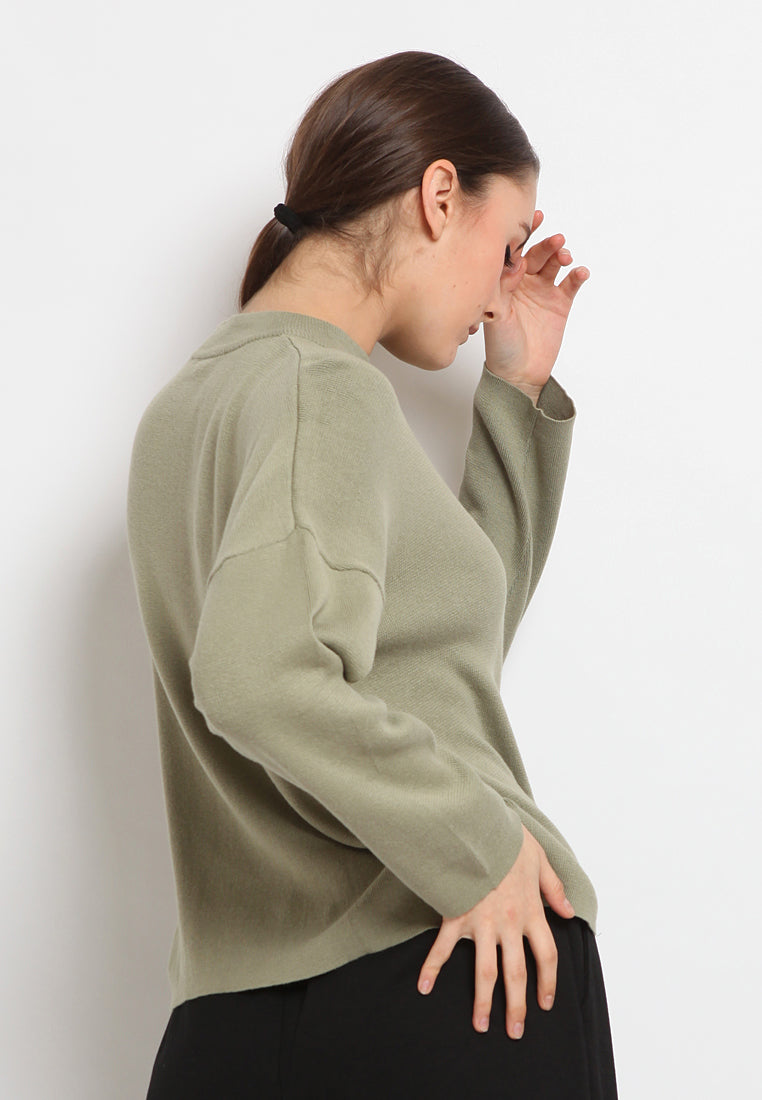 High neck sweater
