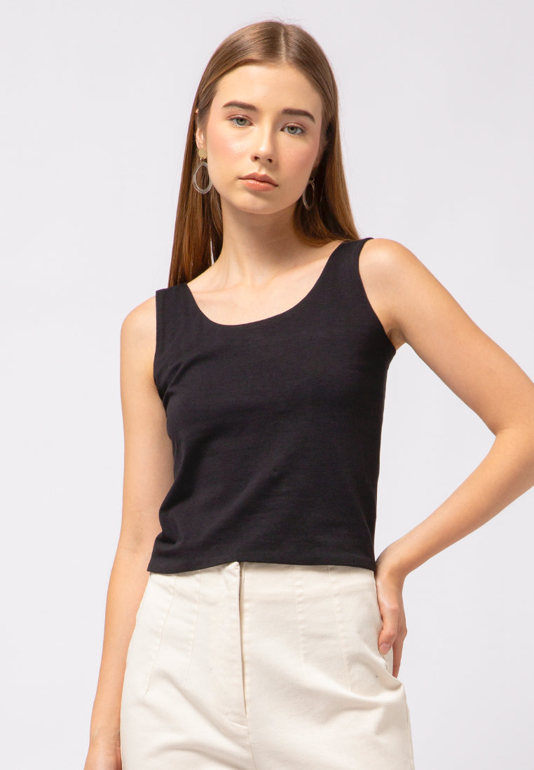 Fitted Crop Singlet Top