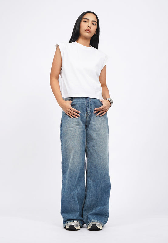 Round Neck Sleeveless T-Shirt