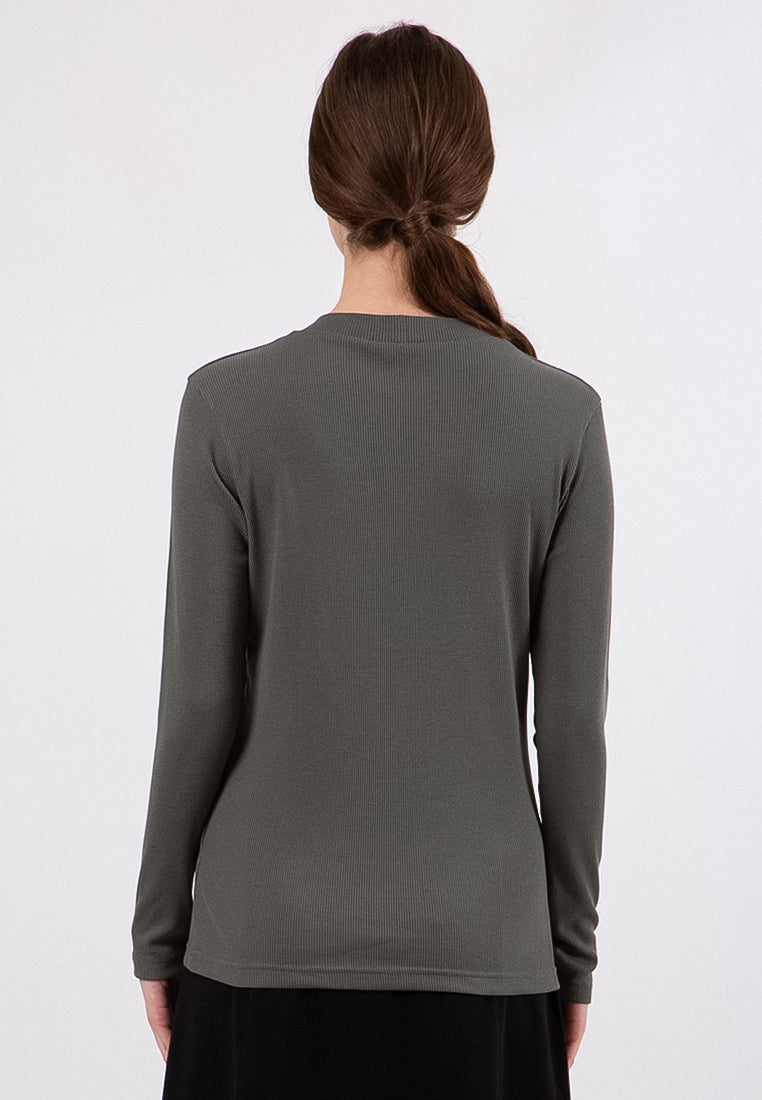 Long Sleeves High Neck T-Shirt