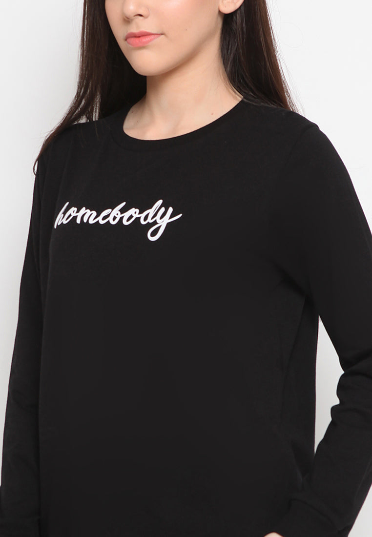 Graphic long sleeve t-shirt