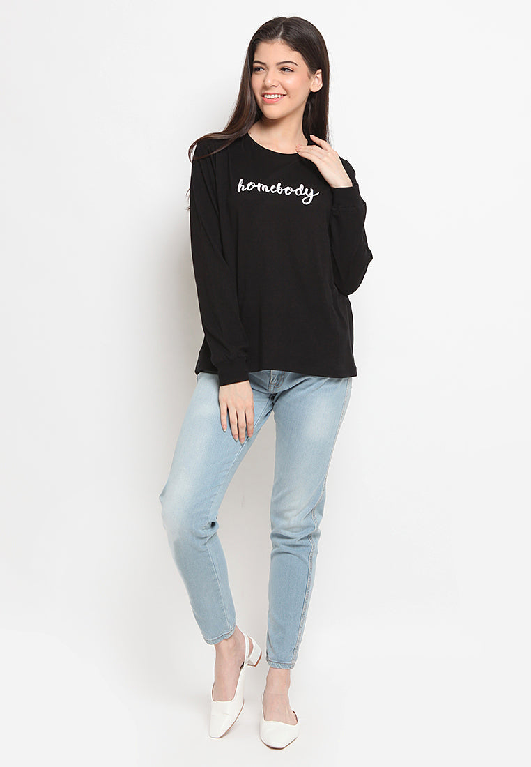 Graphic long sleeve t-shirt