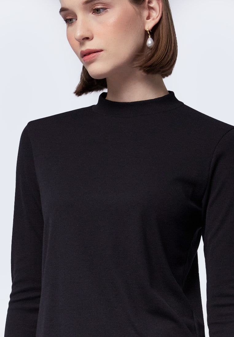 Long Sleeve Knit Top