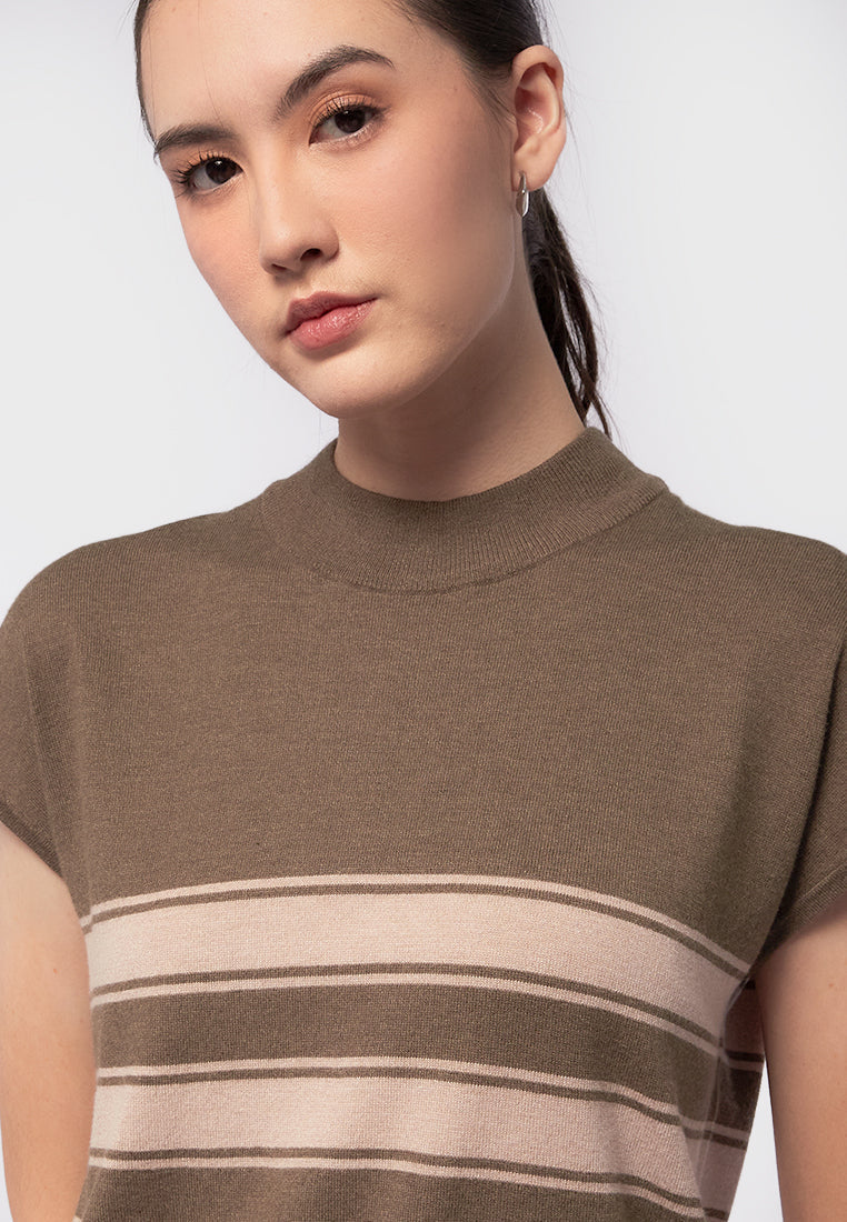 Mock Neck Short Sleeve Top