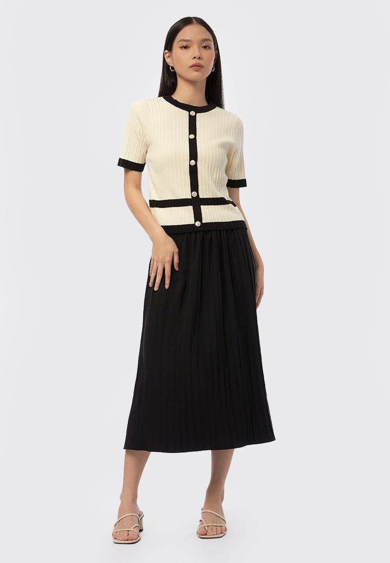 Rib Top with Contrast Lining