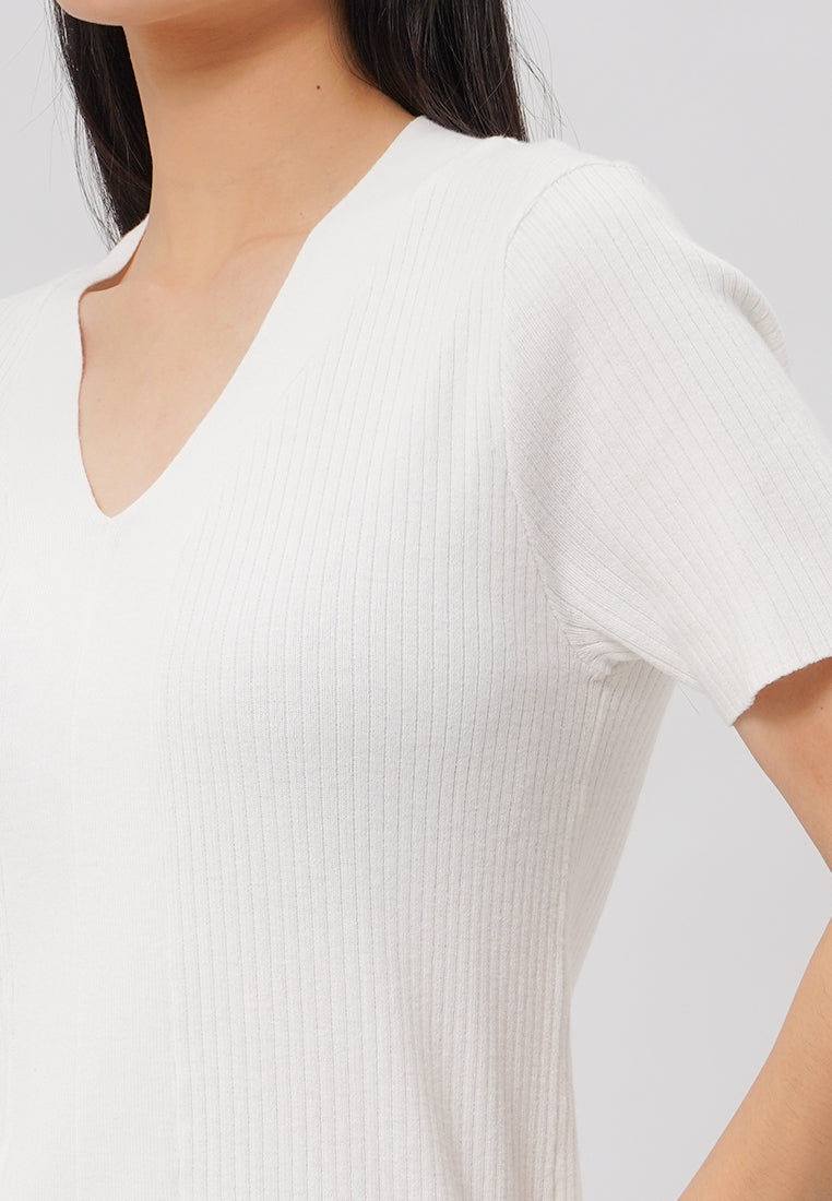 V-Neck Short Sleeve Knit Top Off White