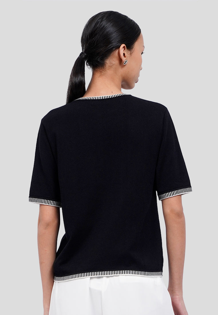 Contrast Stitch Short Sleeve Knit Top