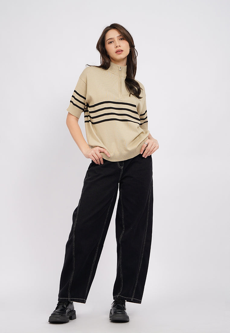 Short Sleeve Zipped Knit Top