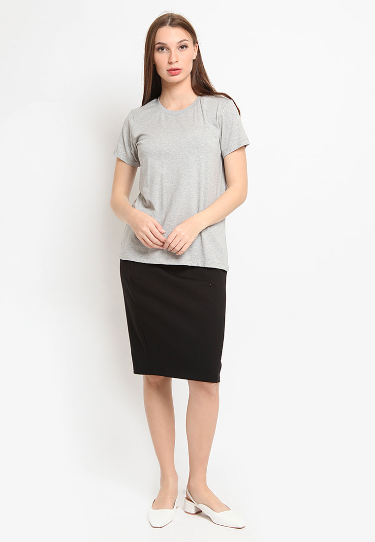 Round Neck Basic T-Shirt