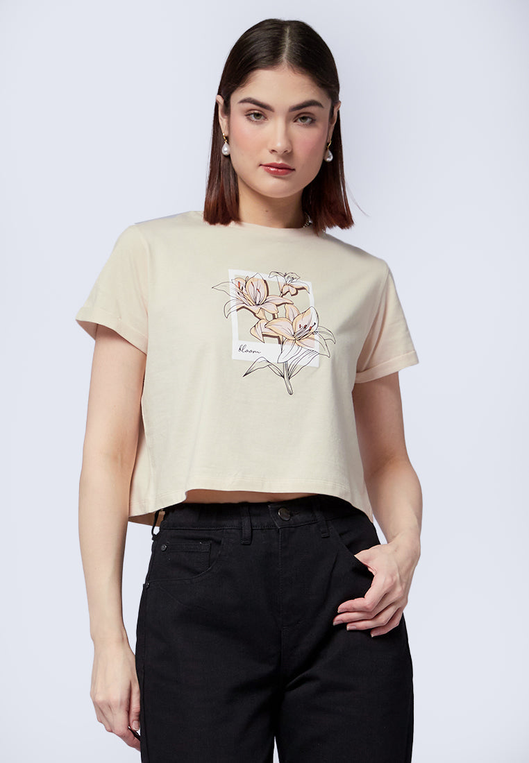 Short Sleeve Graphic Crop T-Shirt