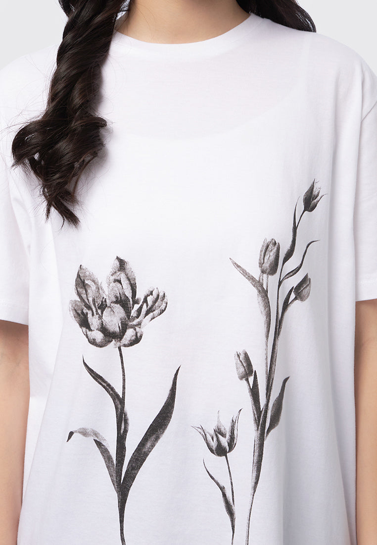 Oversized Short Sleeve Graphic Tee