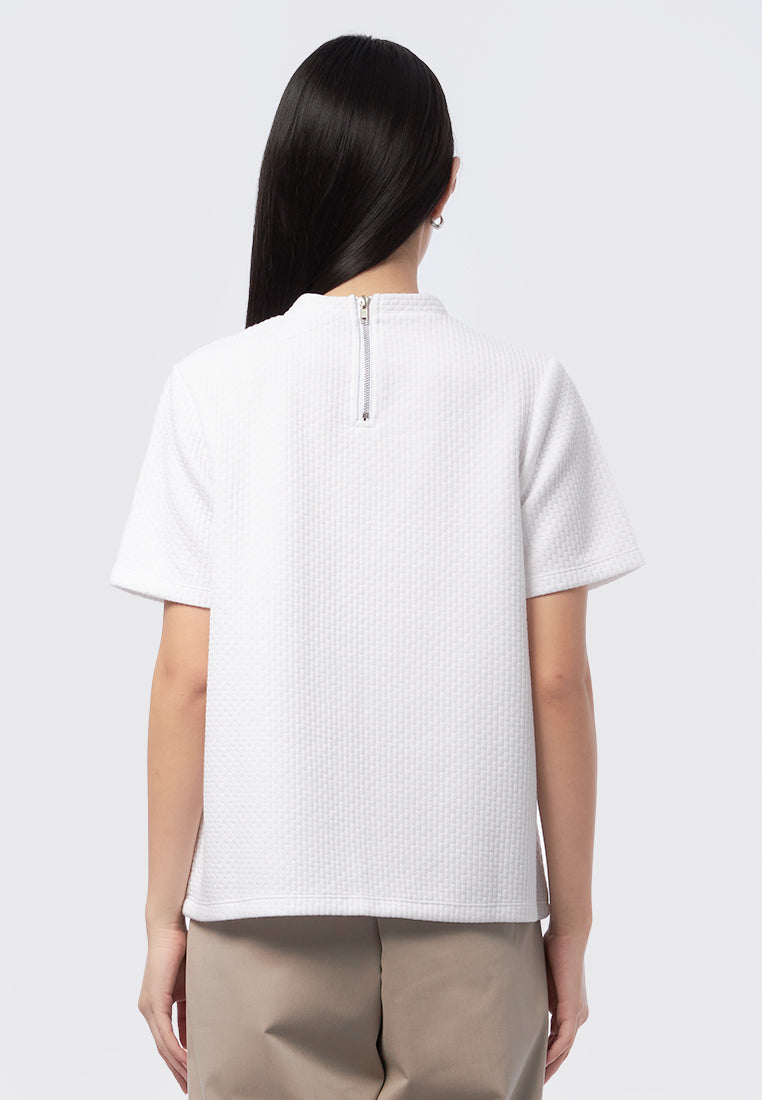 Round Neck Knit Top