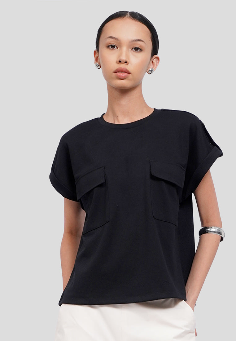 Double Pocket Short Sleeve Knit Top
