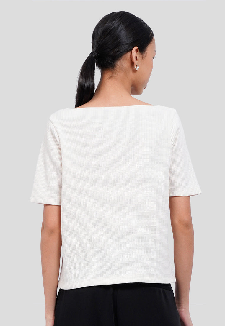 Boat Neck Short Sleeve Knit Top
