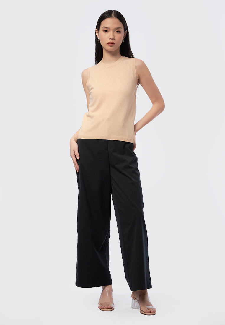 Sleeveless Knit Cropped Top
