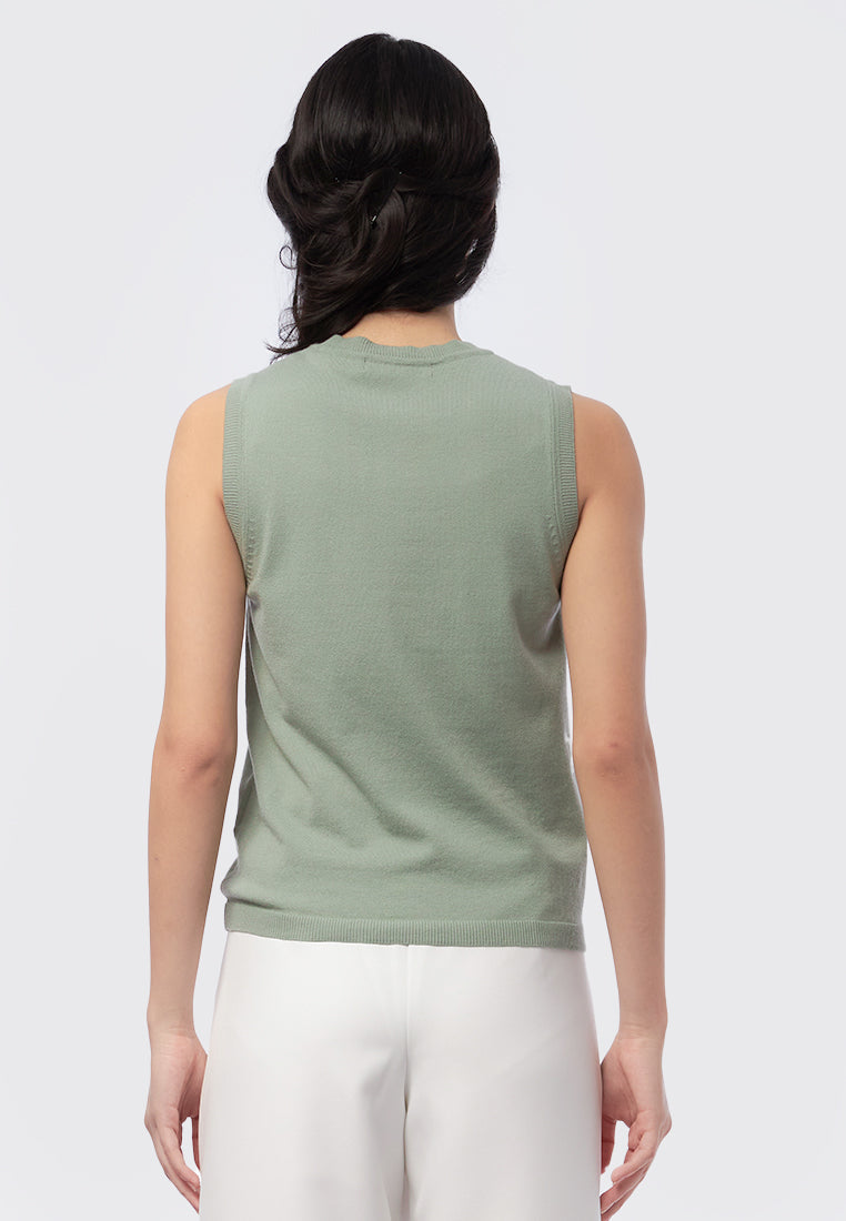 Sleeveless Knit Cropped Top