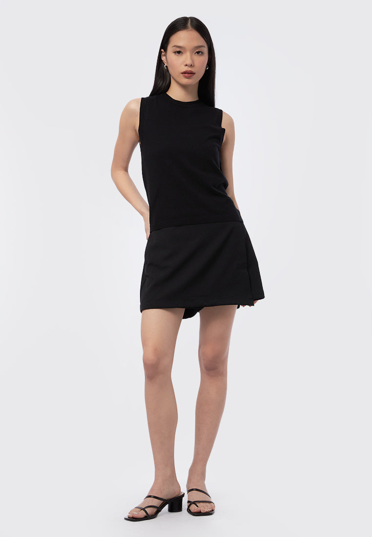 Sleeveless Knit Cropped Top