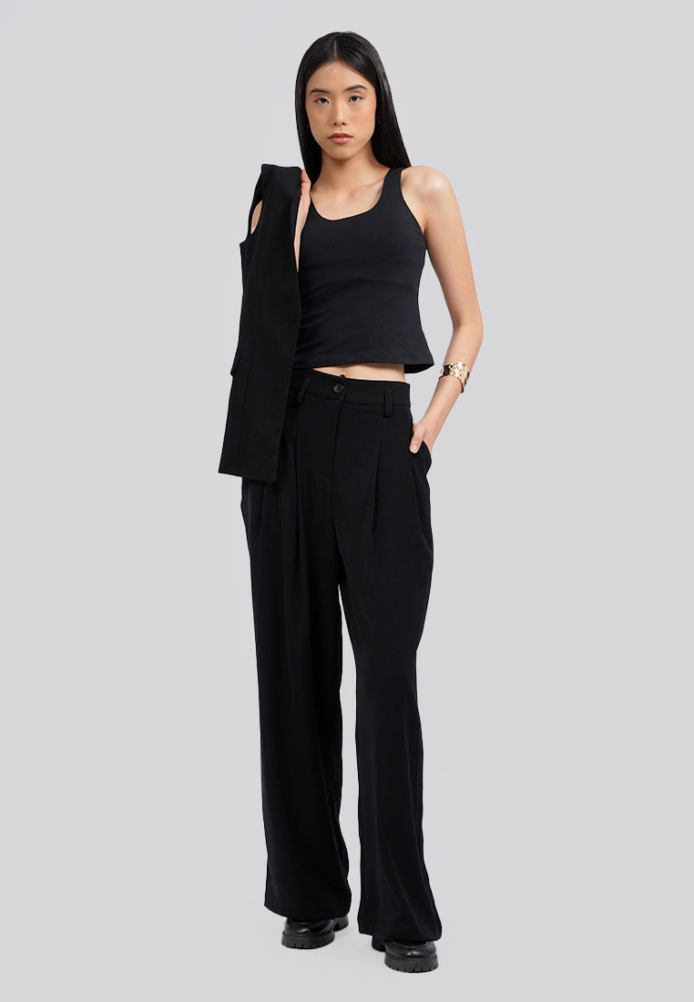 Fitted Round Neck Tank Top Bra Black