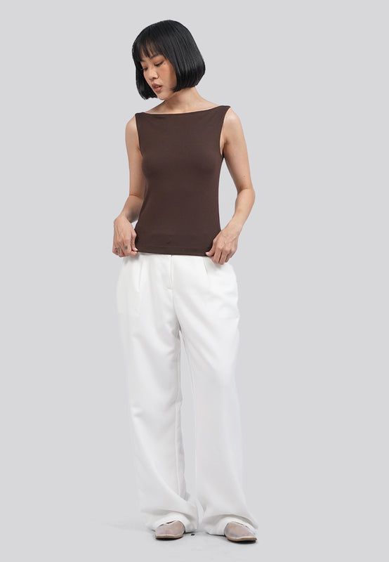 Sleeveless Boat Neck Active Top