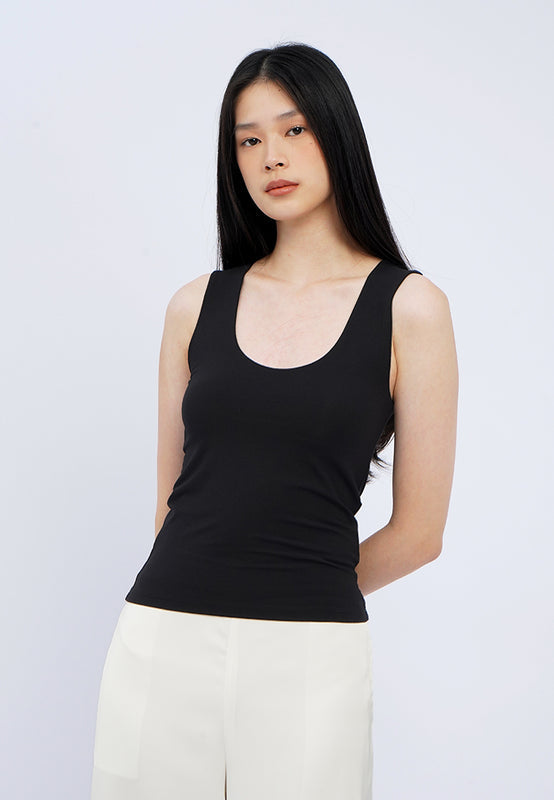 Low Neck Basic Fitted Tank Top