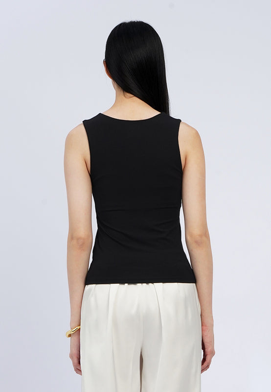 Low Neck Basic Fitted Tank Top