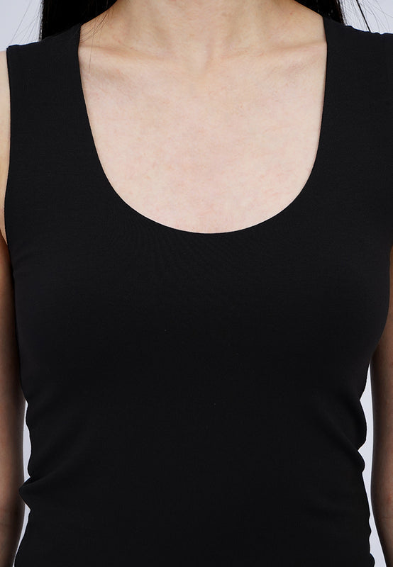 Low Neck Basic Fitted Tank Top
