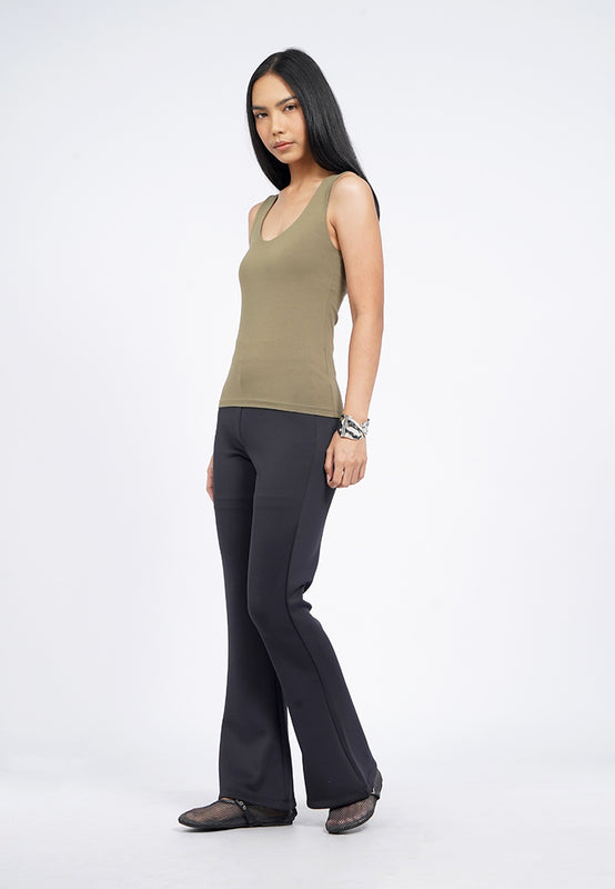 Basic Fitted Tank Top