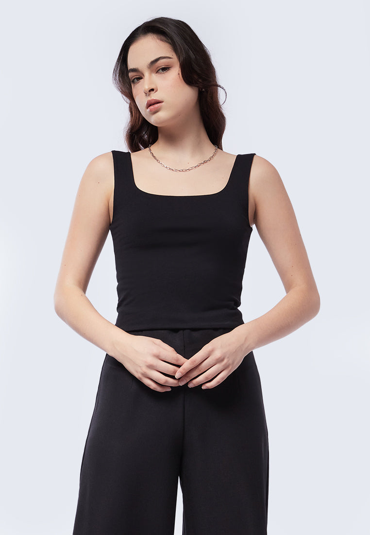 Basic Fitted Crop Tank Top