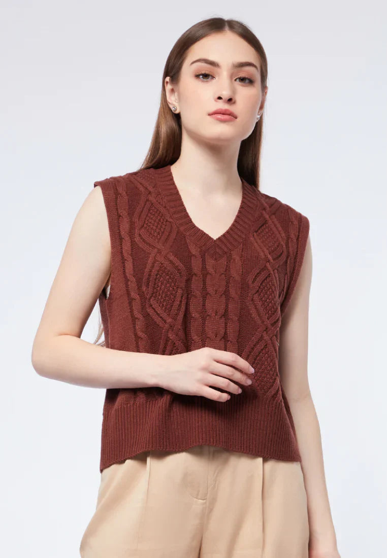 Textured Knit Vest