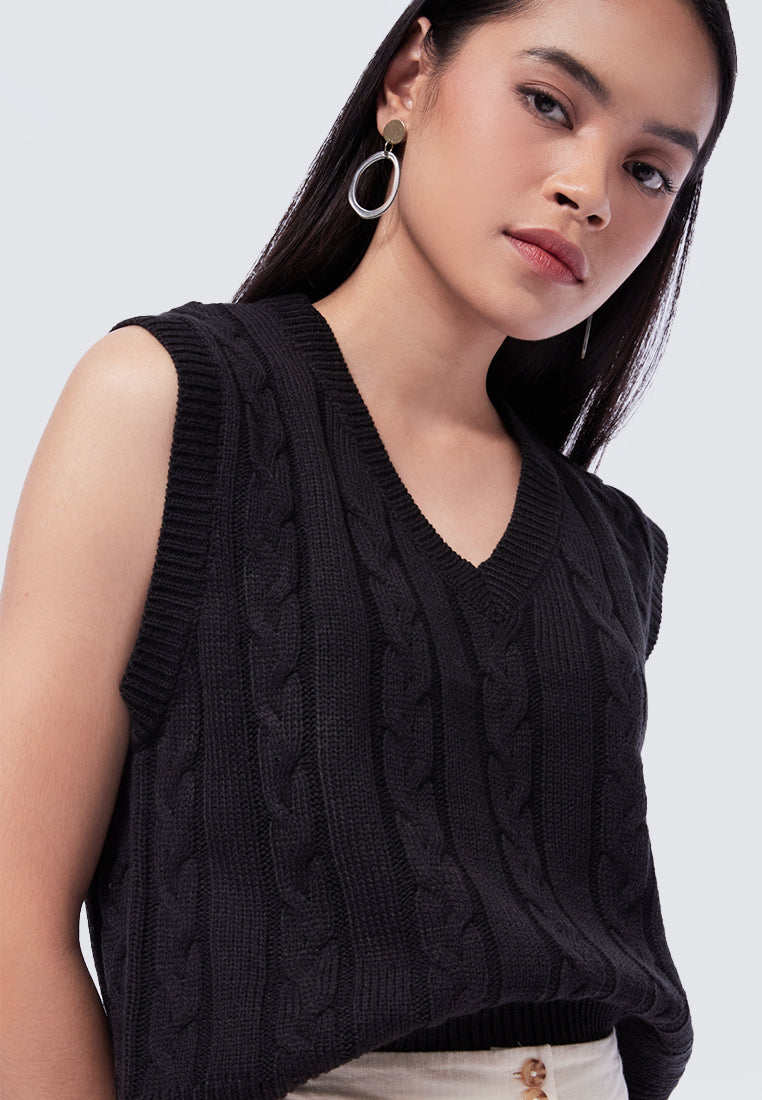 Cable Knit Vest