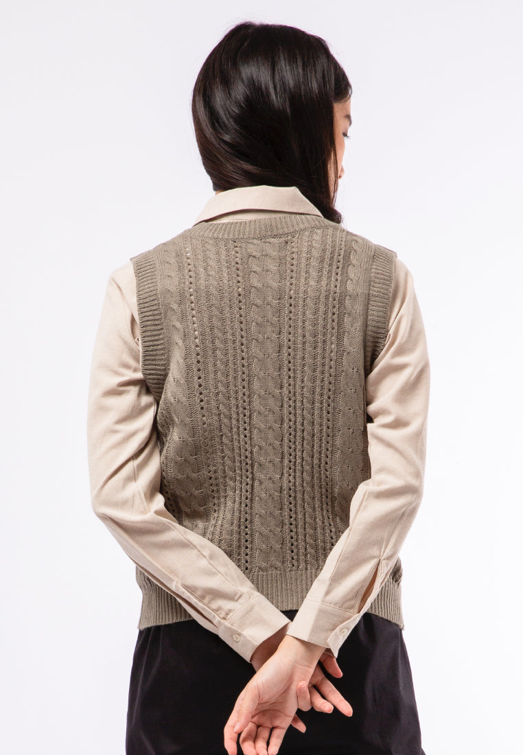 Button Up Cable Vest