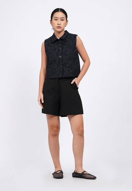 Jacquard Crop Vest with Collar