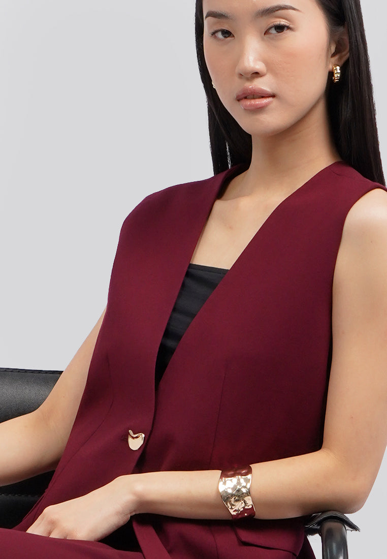 Collarless V-Neck Long Vest Berry