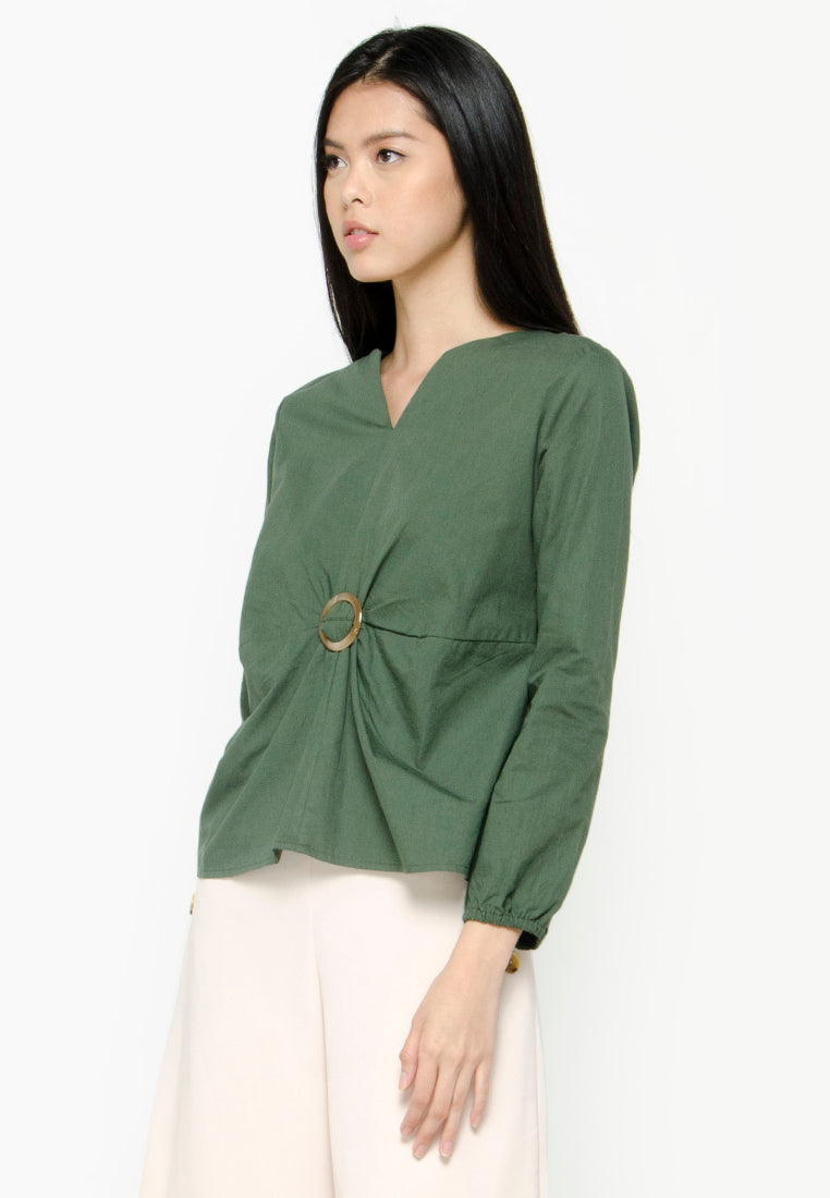Blouse with Horn Button Buckle