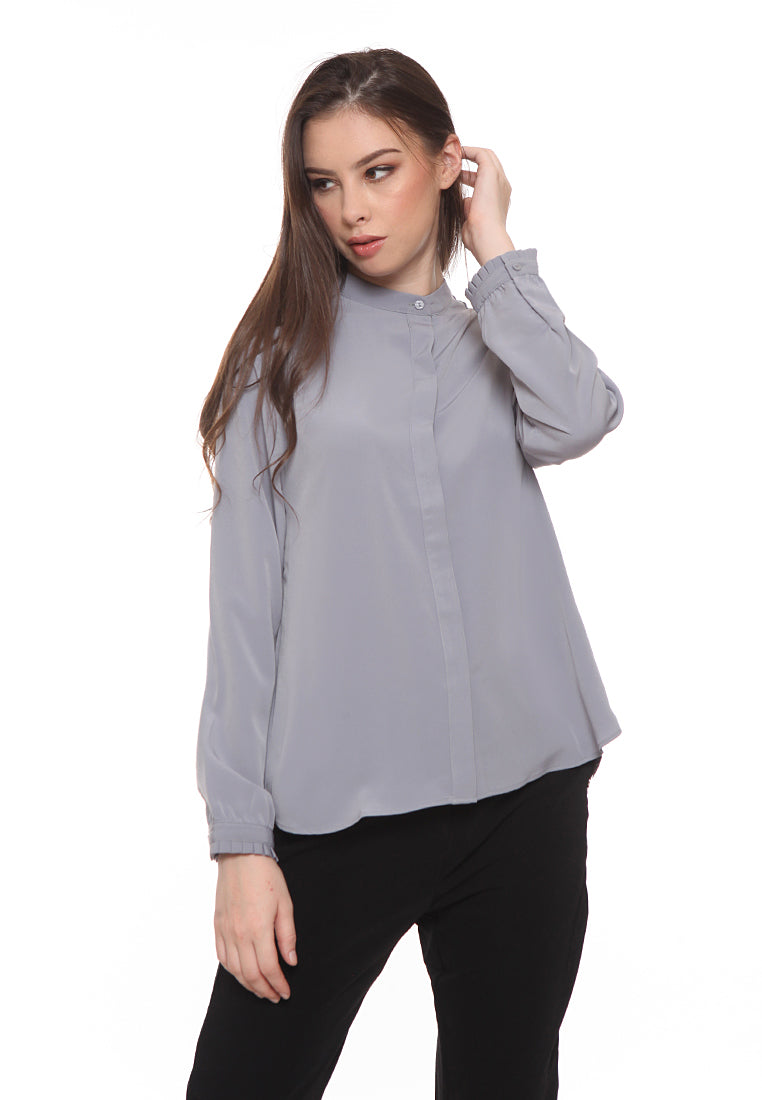 Frill collared blouse