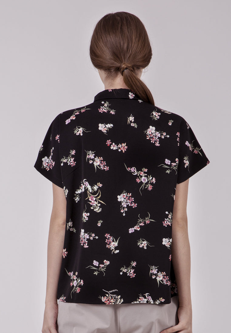 Short Sleeves Blouse
