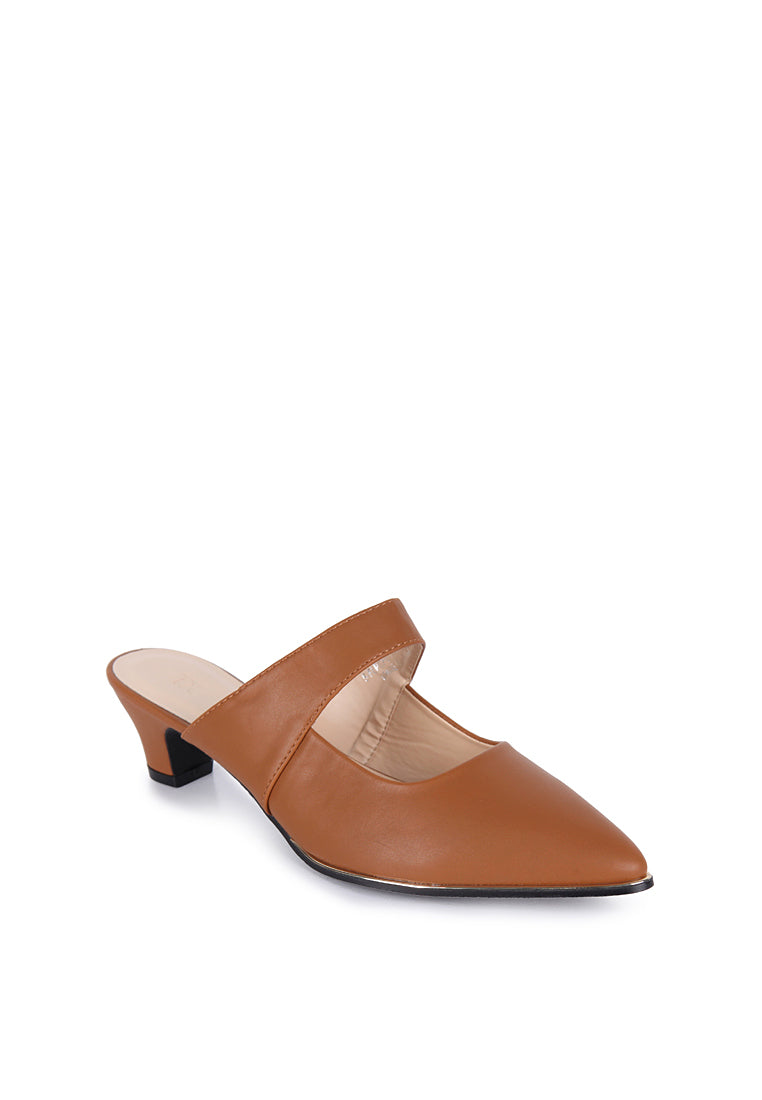 Pointed Mules