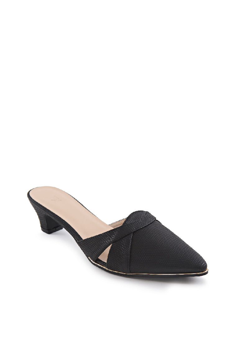 Black Sandals