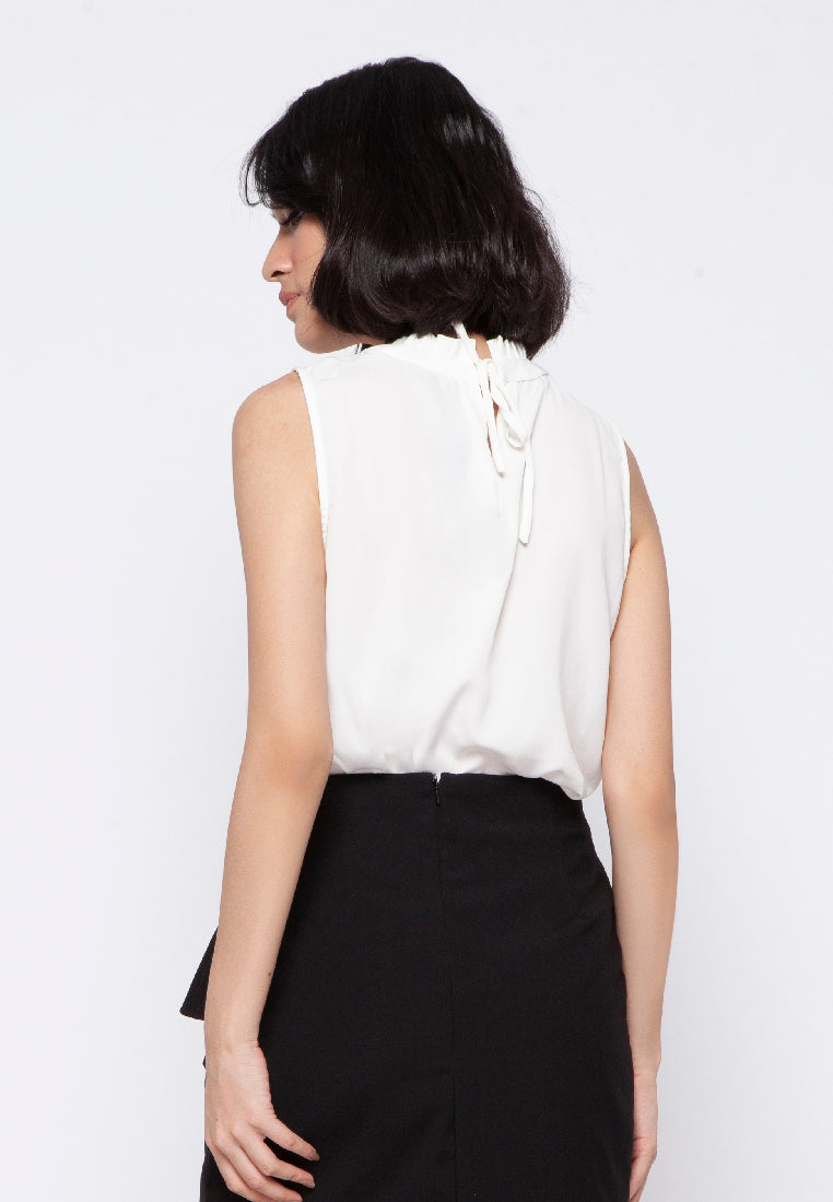 Sleeveless Blouse