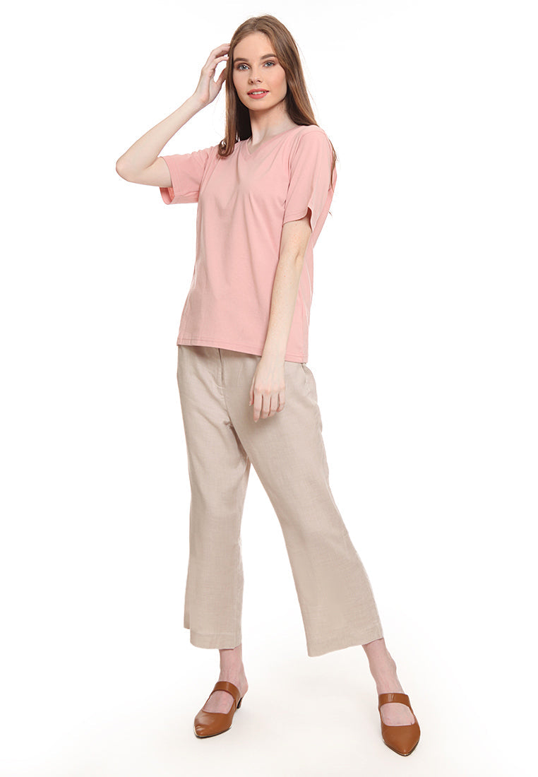 V-neck T-shirt