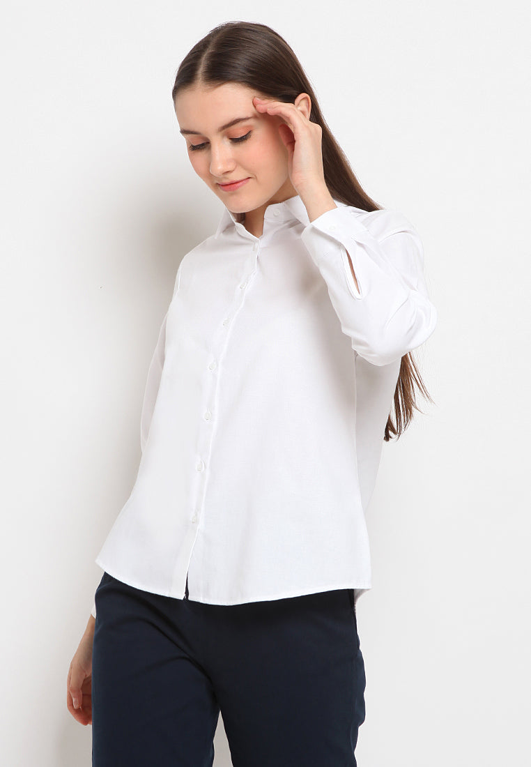 Button-up long sleeve shirt