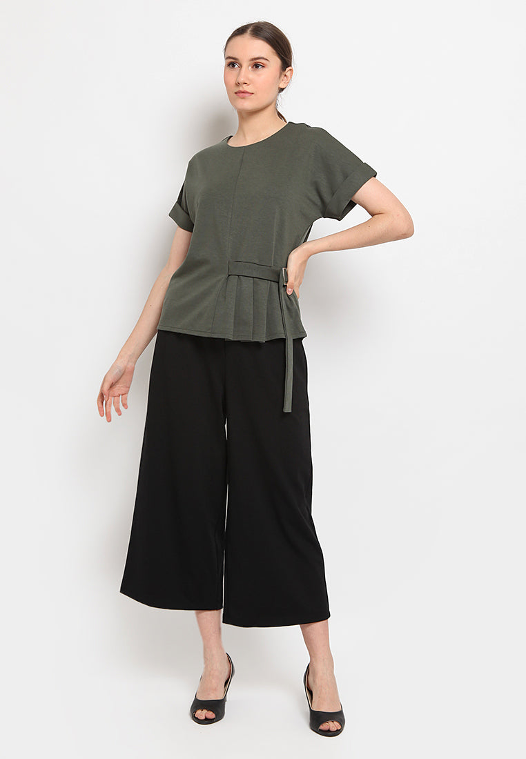 Belted short sleeve top