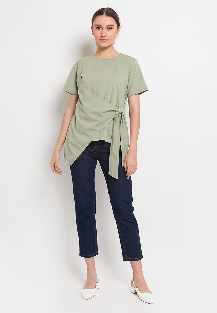 Knot detail wrap top